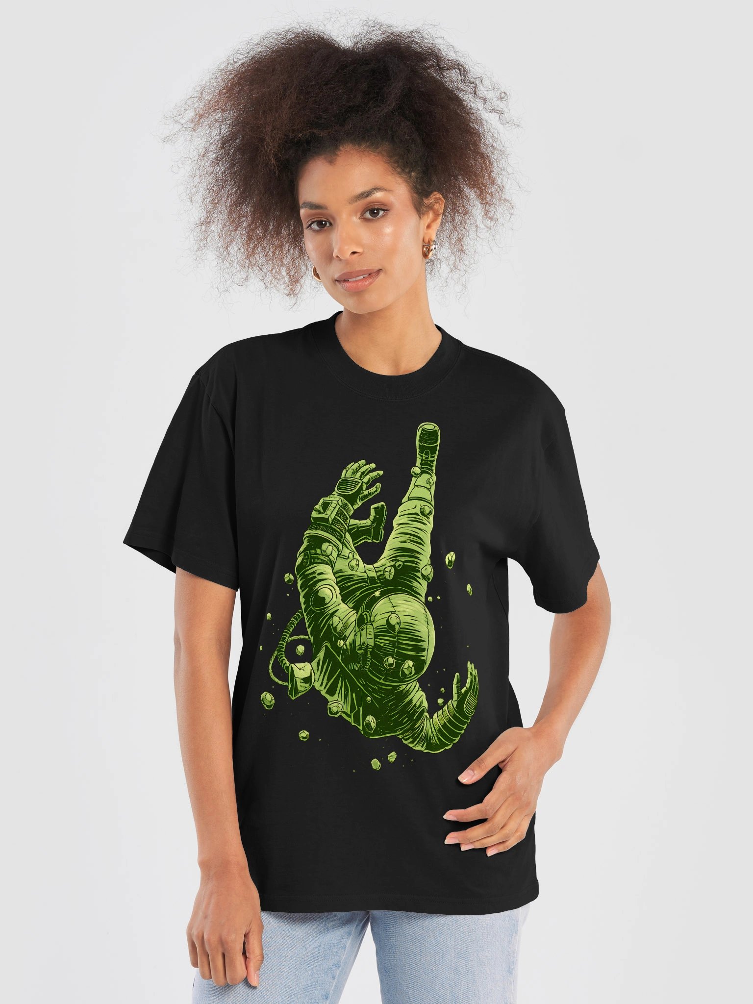 Floating Astronaut GraphicTshirt product image (5)