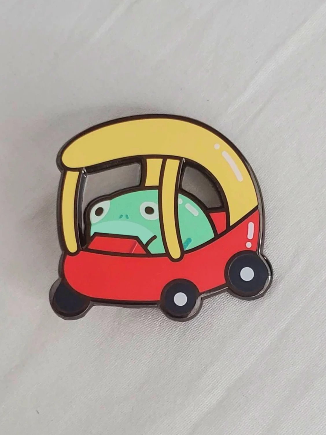 Froggy Car Metal Pin product image (2)
