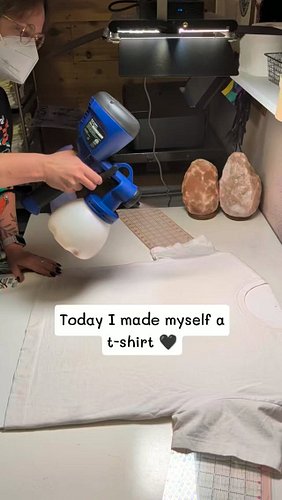 Gotta make myself something once in awhile! There are just so many fun things to do with #solarfast dye.

If you'd like heari...