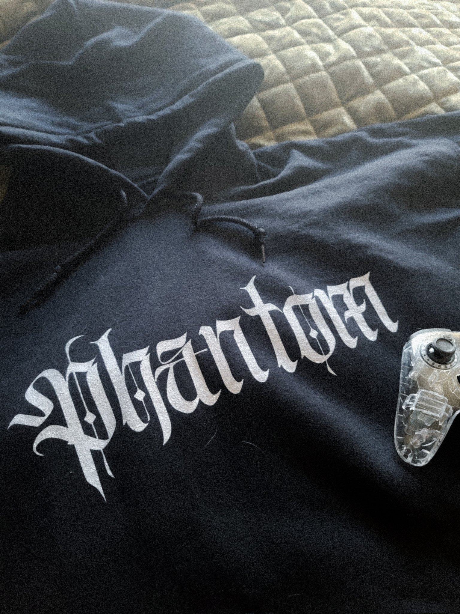 𝖕𝖍𝖆𝖓𝖙𝖔𝖒 hoodie product image (4)