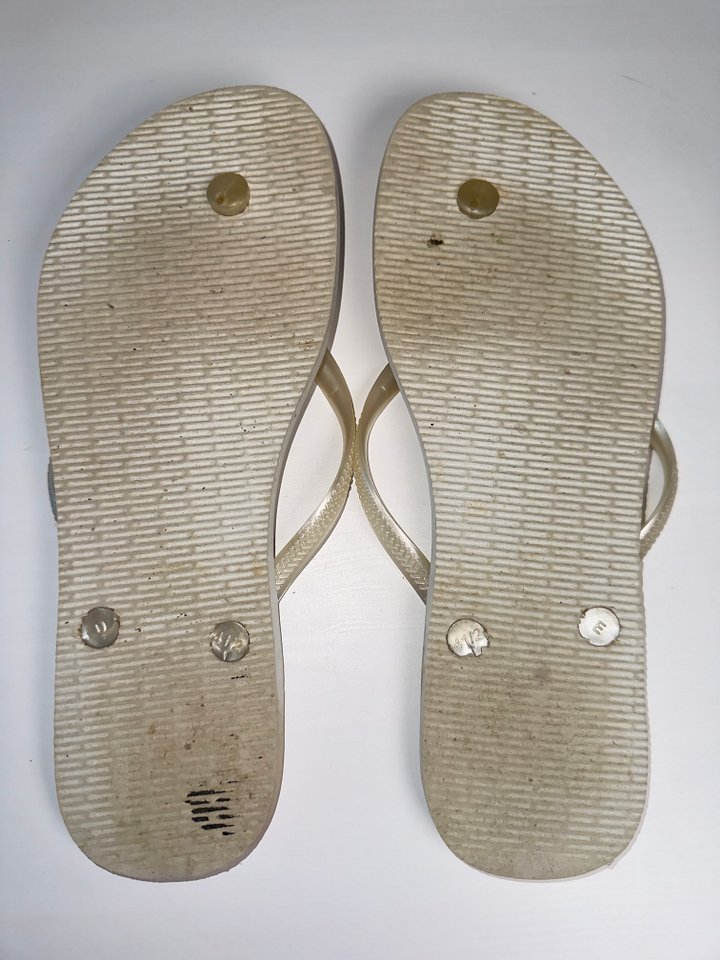 Classic White Havaianas product image (2)