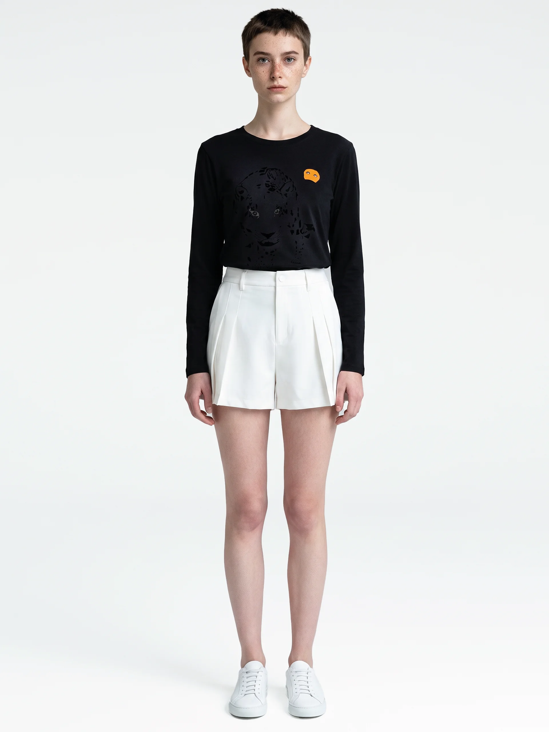 The Silent Spectator Long Sleeve Tee in Black product image (3)