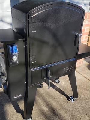Say hello to the newest member of my BBQ fleet, Lurch. This is a @campchef XXL Pro. Just take a look at all that space for activities! You know we got it loaded with @SmokeyWoods pellets. Only the best will do for this big boy. Hey Camp Chef, lets chat. This is my 3rd grill of yours. We should be collabing! #bbq #campchef #grill #pelletgrill #xxlpro #smokeywoods #yourang