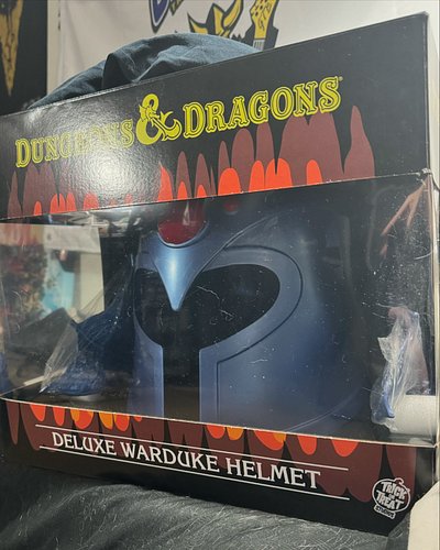 For all you @dndwizards fans ✨⚔️✨ #warduke #dungeonsanddragons #helmet