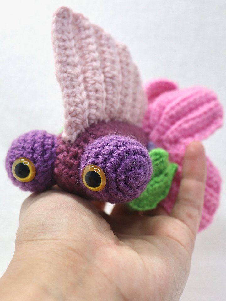 Lavender Fields Goldfish product image (1)