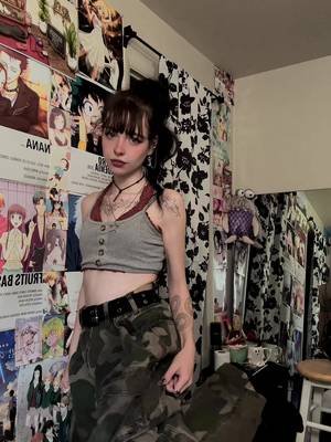 Today’s fit check 🖤 #fitcheck #mychemicalromance #ootd #armypants
