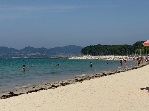 Today our job is beach. #vigo #elsanoincrível