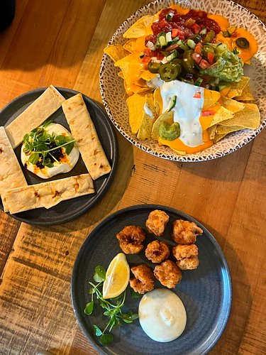 A lovely little evening! 🥰🍽️

#GoodFood #DinnerOut #TastyBites #MealTime #Yum
