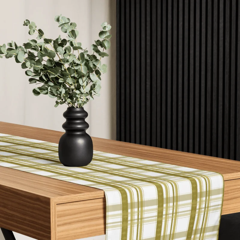 Gilded Reign Table Runner product image (3)