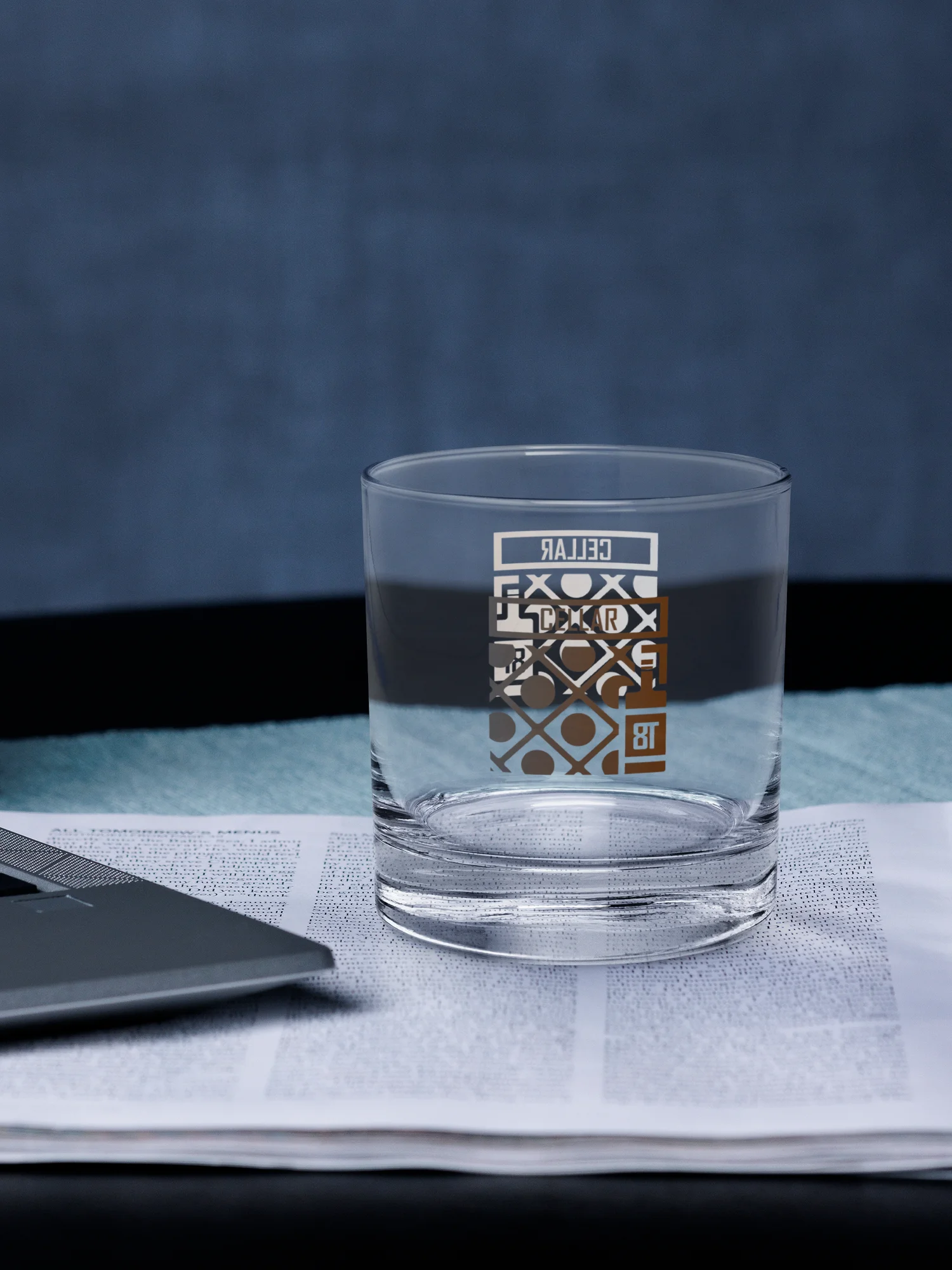 Cellar 8T Whisky - Smoked Oak - Rocks Glass product image (1)