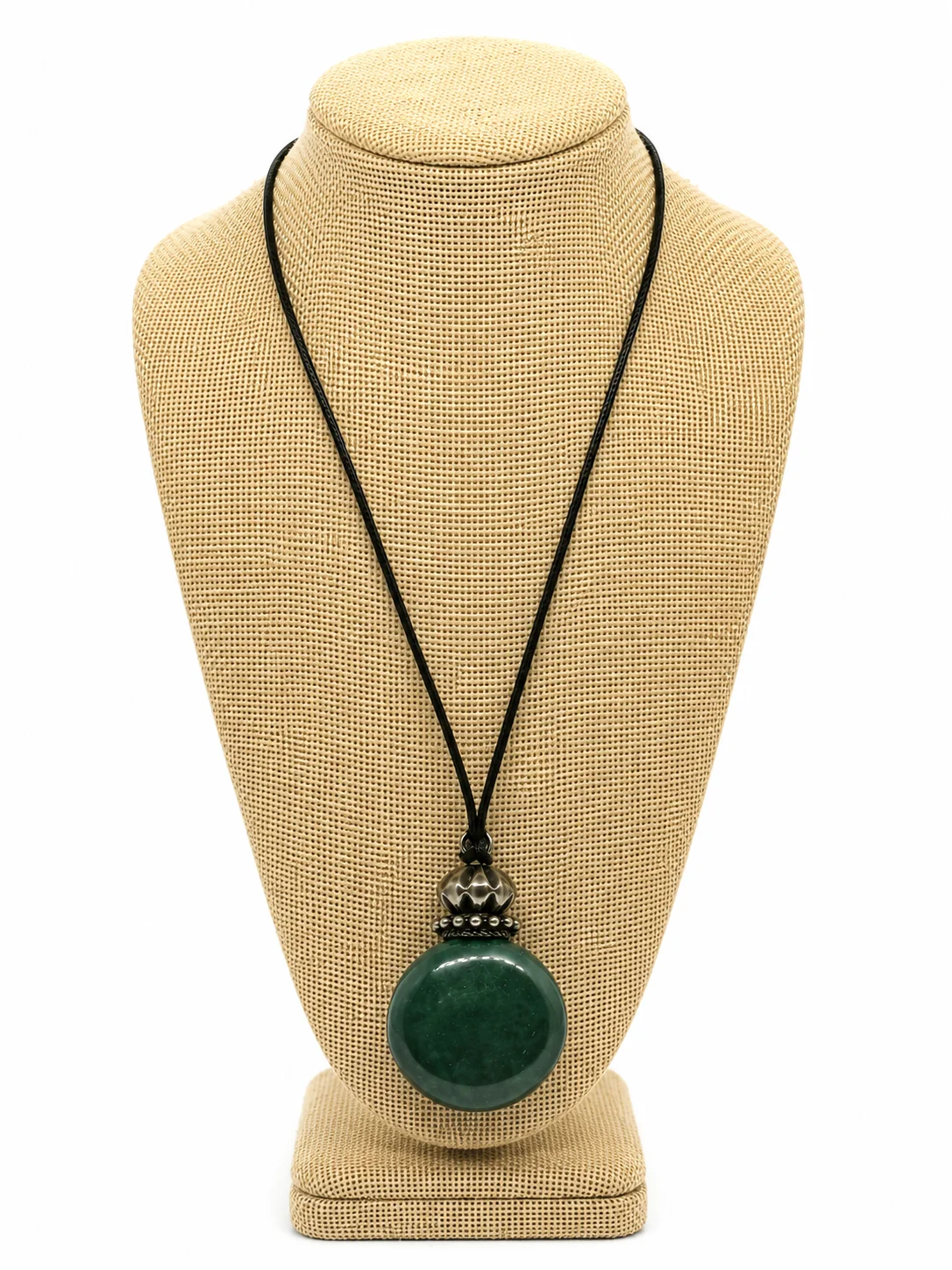 Verdant Stone Necklace product image (1)