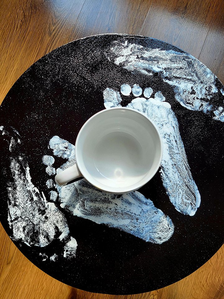 "Touched by White Soles" table product image (2)