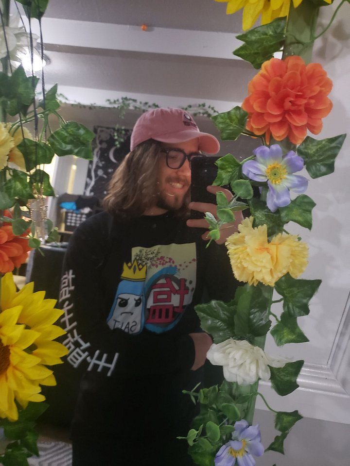 CervenSalt Lord Graphic Long Sleeve product image (1)