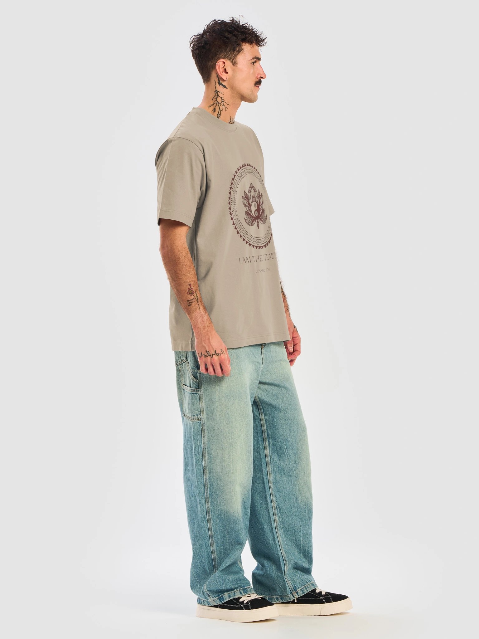 I Am the Temple — Cosmic Soul · Premium Heavyweight Tee product image (28)