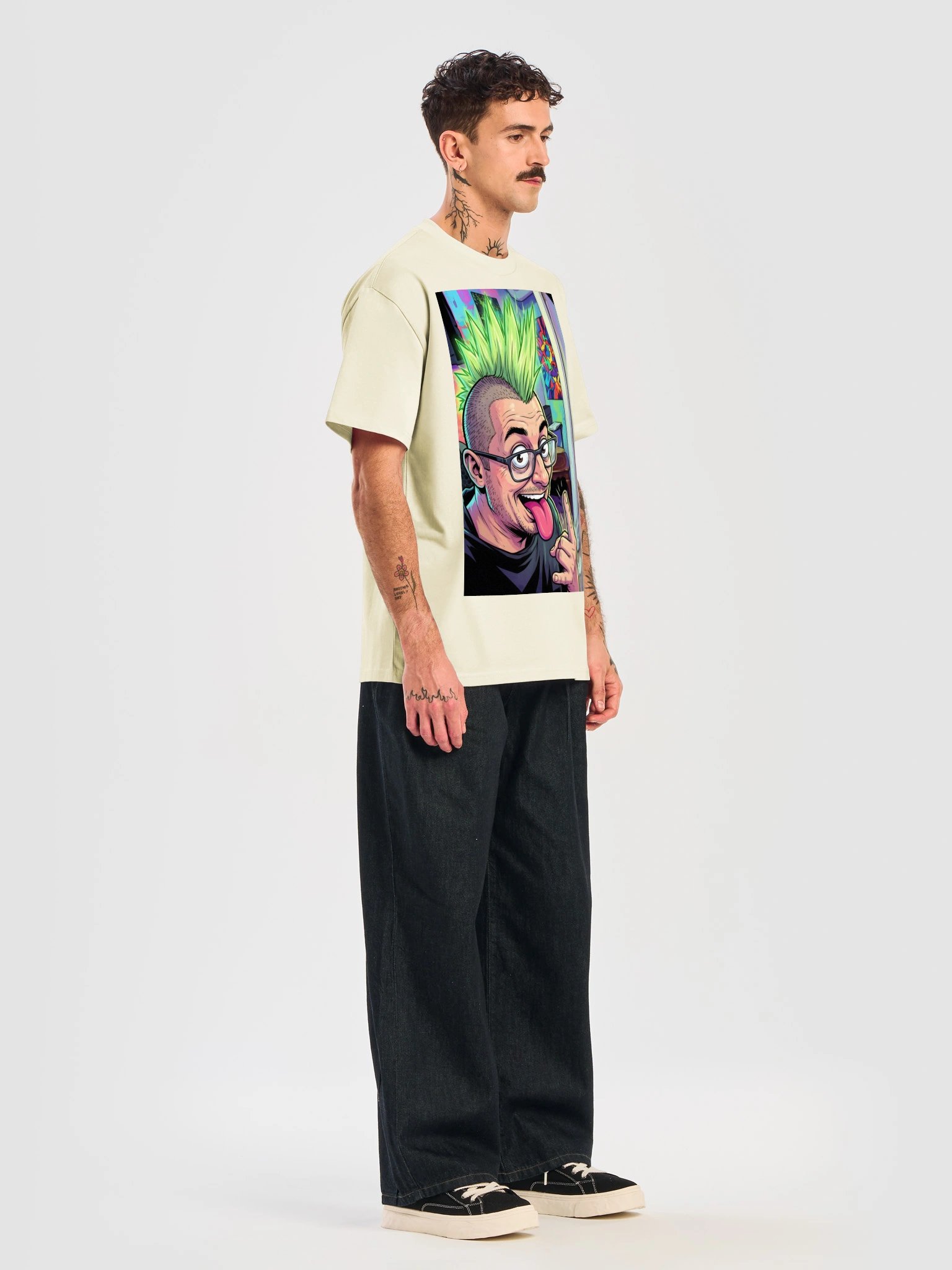 T-shirt product image (7)