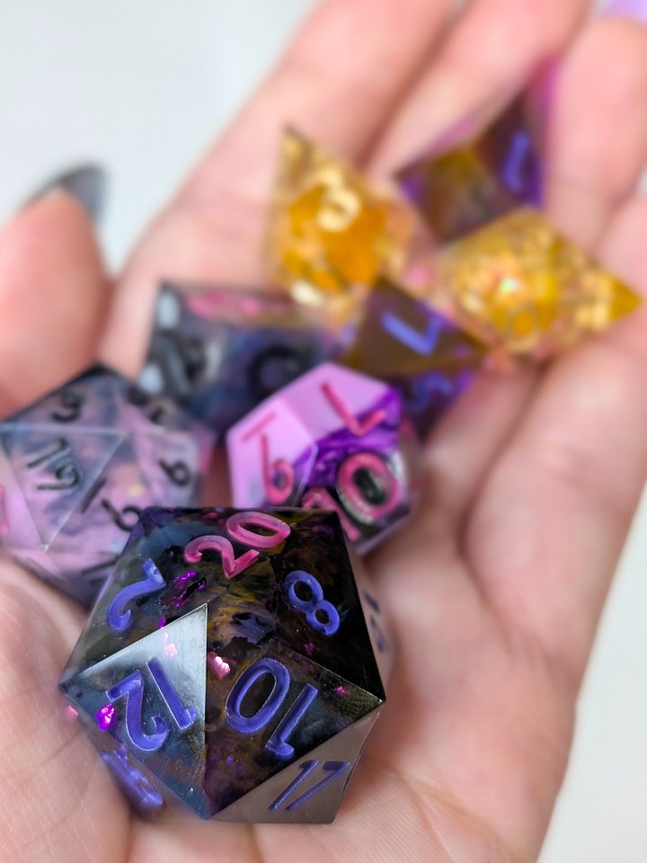 Abby (Demon): KPop Demon Hunters 8-Piece Set product image (2)