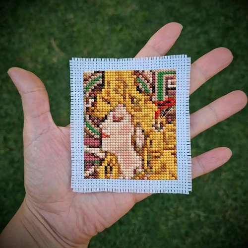 A little Art Nouveau masterpiece in stitches ✨🪡

Alphonse Mucha’s iconic JOB poster (detail), reimagined as miniature cross s...