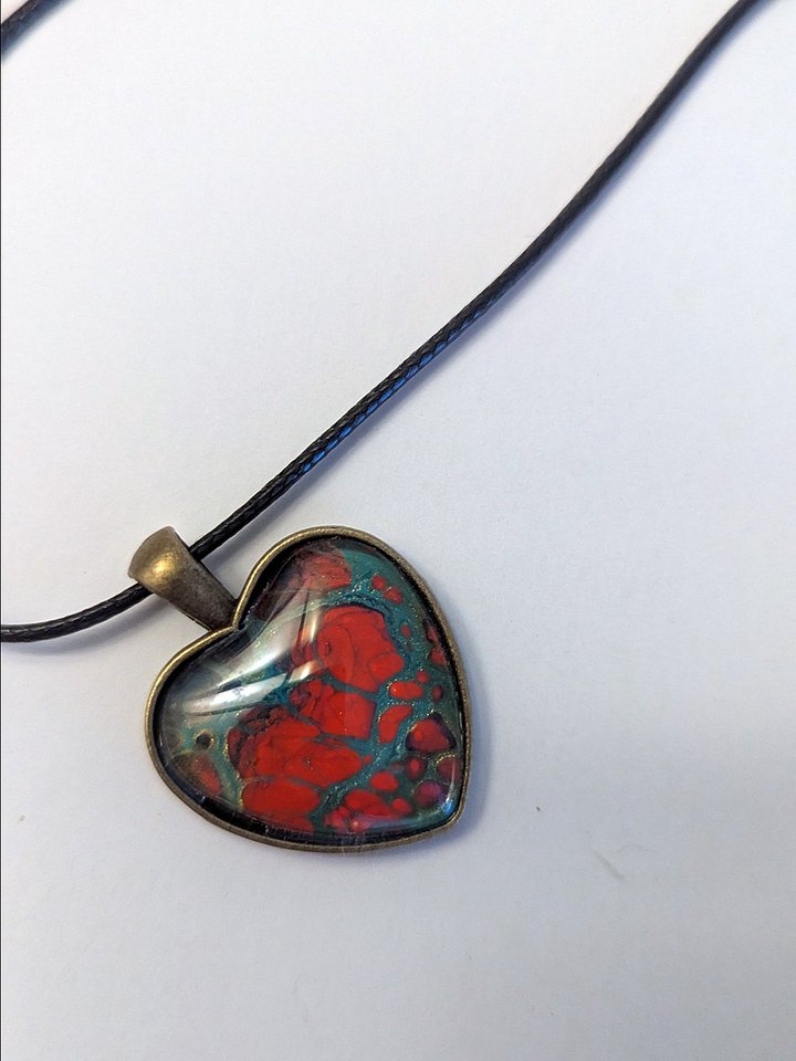 Liquid Red/Teal Glass Heart necklace product image (2)