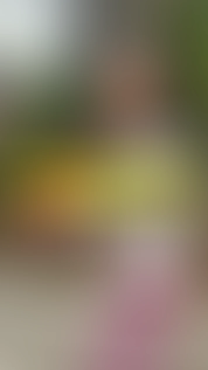 Video thumbnail background