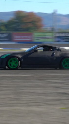 I'm Trill Working the Wheel 
📹: @im_lurkn
#350z #driftcar #drifting #drift #pnwdrifting