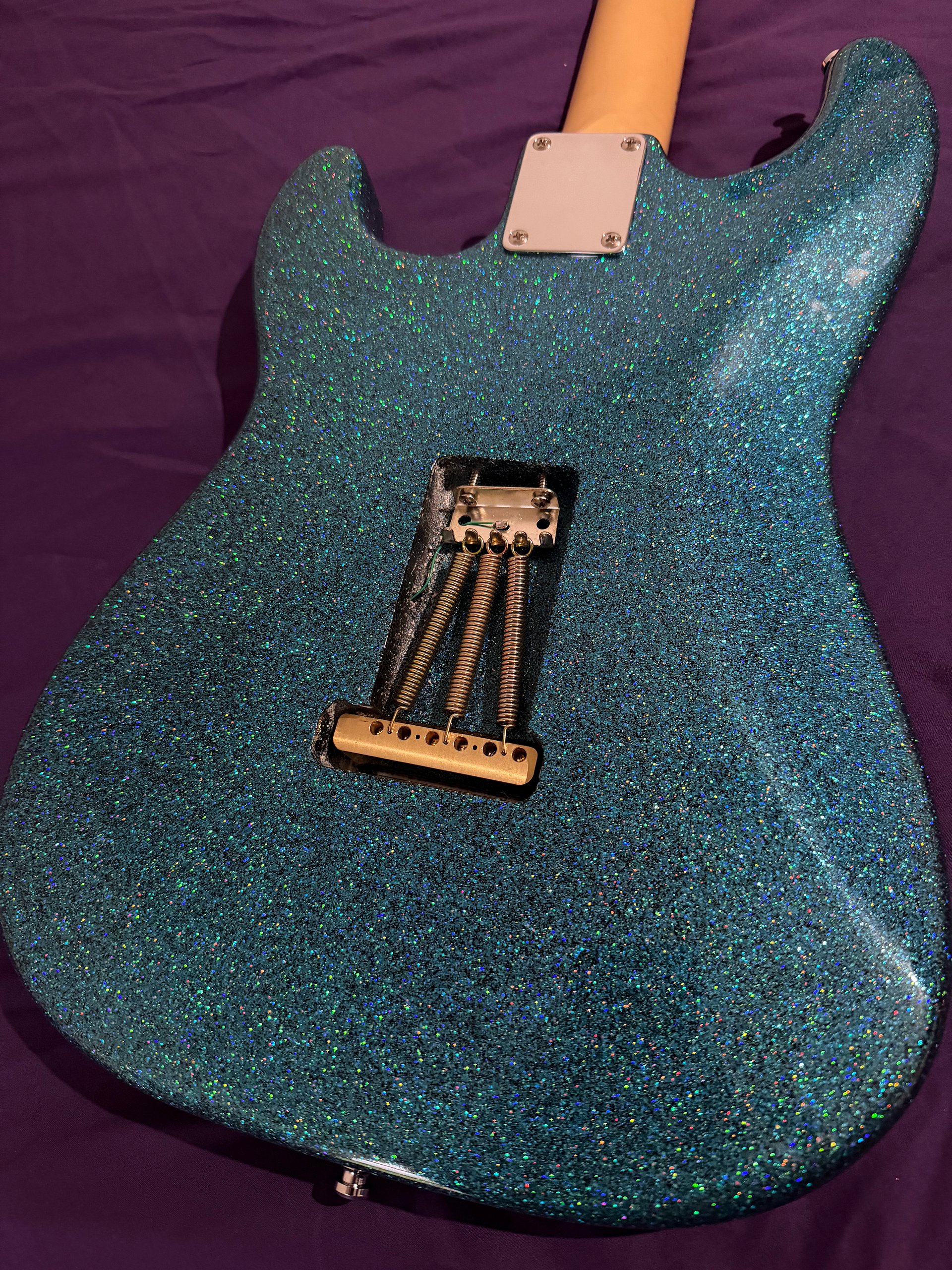 GD Guitars Super S – Aqua Teal Metallic Sparkle | Gamsbucker Equipped | Stainless Steel Frets | Hardshell Case | Single Humbucker product image (4)