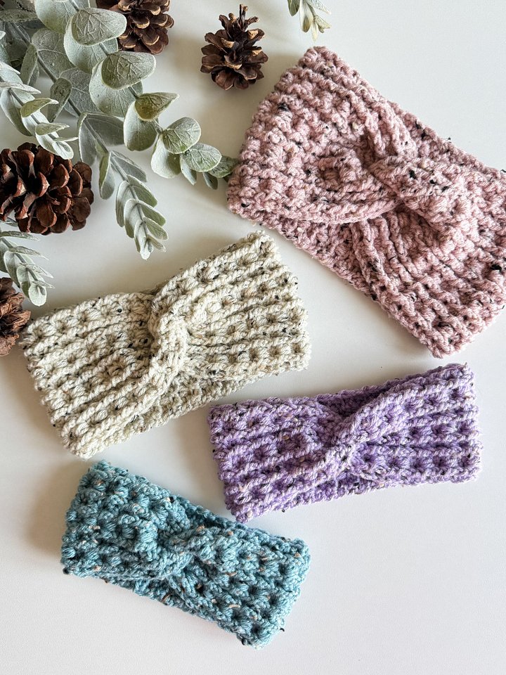 Snuggle Season Headband Crochet Pattern product image (2)