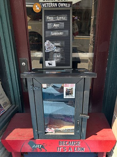 Jinx spotted! Thank you for your contribution to the Jinx fan club. 🌟

_____________
#catfanclub #stickers #gettysburgpa