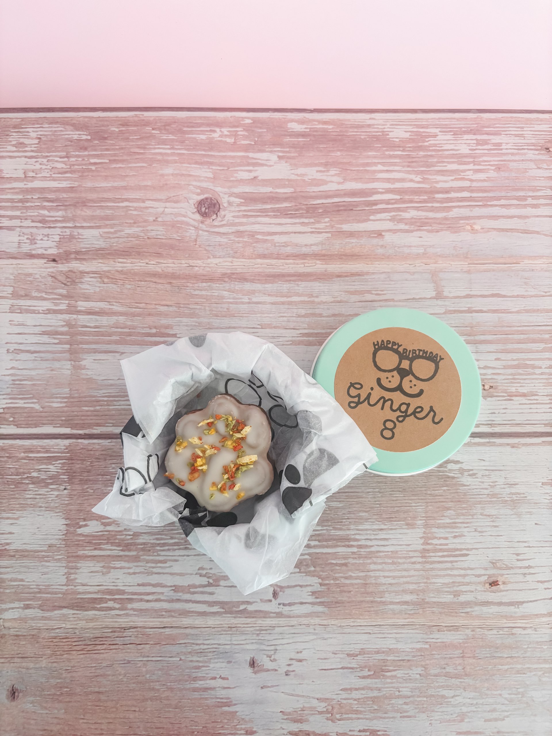 The Pawfect Birthday Pup Tin product image (4)