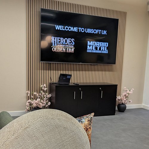 You may have wondered about my secret trip to England last week. I got invited by @ubisoftuk and @hoodedhorseinc to play the ...