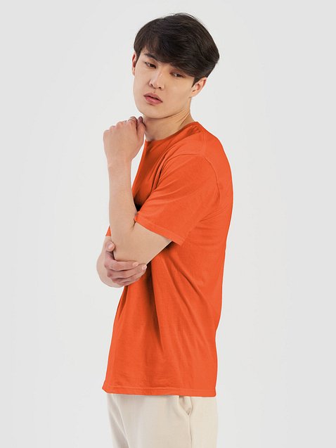 Photo showing Gildan Unisex Softstyle T-Shirt