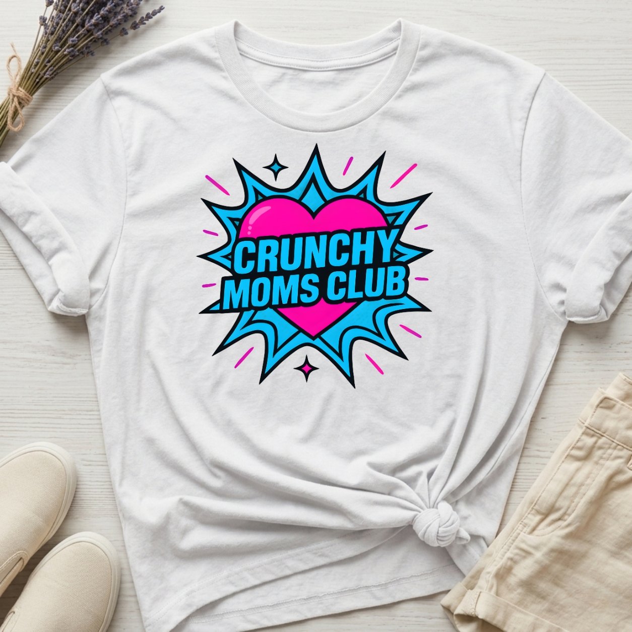 Non Tox Club: "Crunchy Moms Club" Organic T-Shirt product image (1)