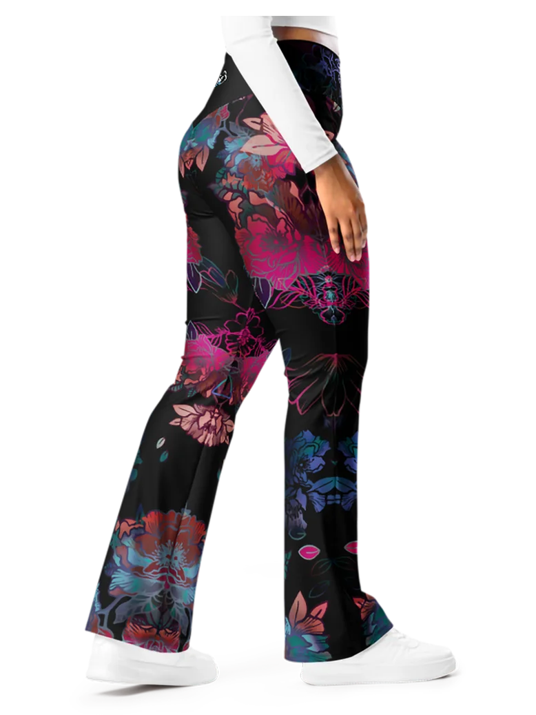 Black lace-flare leggings product image (3)