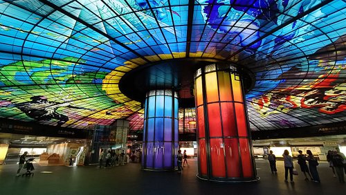 Why can't we have metro stations like this?