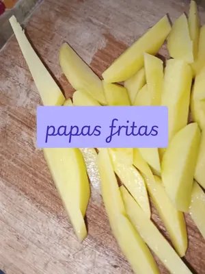 el almuerzo de hoy #comidacasera#papasfritas 