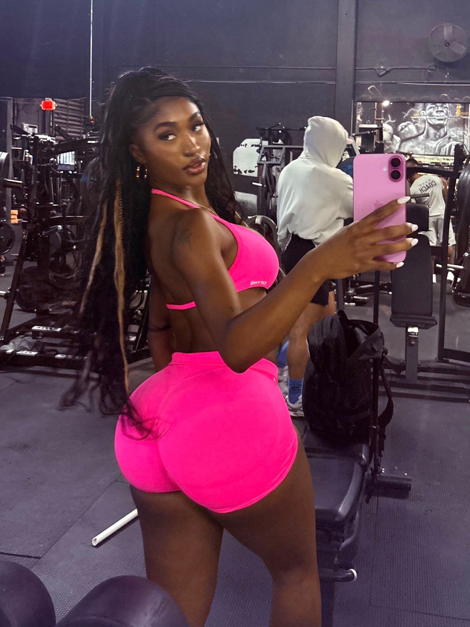 Live Streaming Model Reveal product image (5)