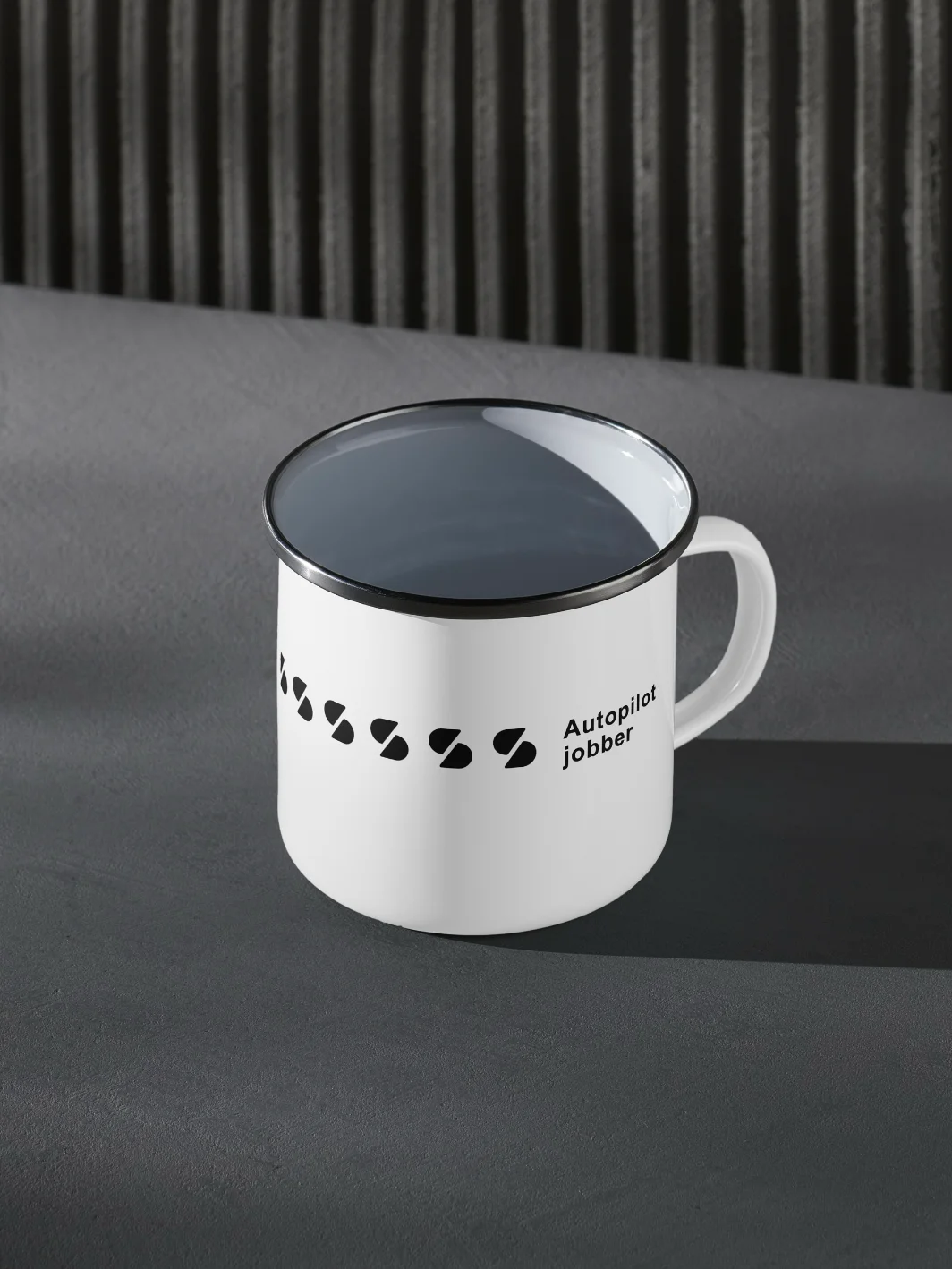 Ta en kaffe. Autopilot jobber. product image (1)