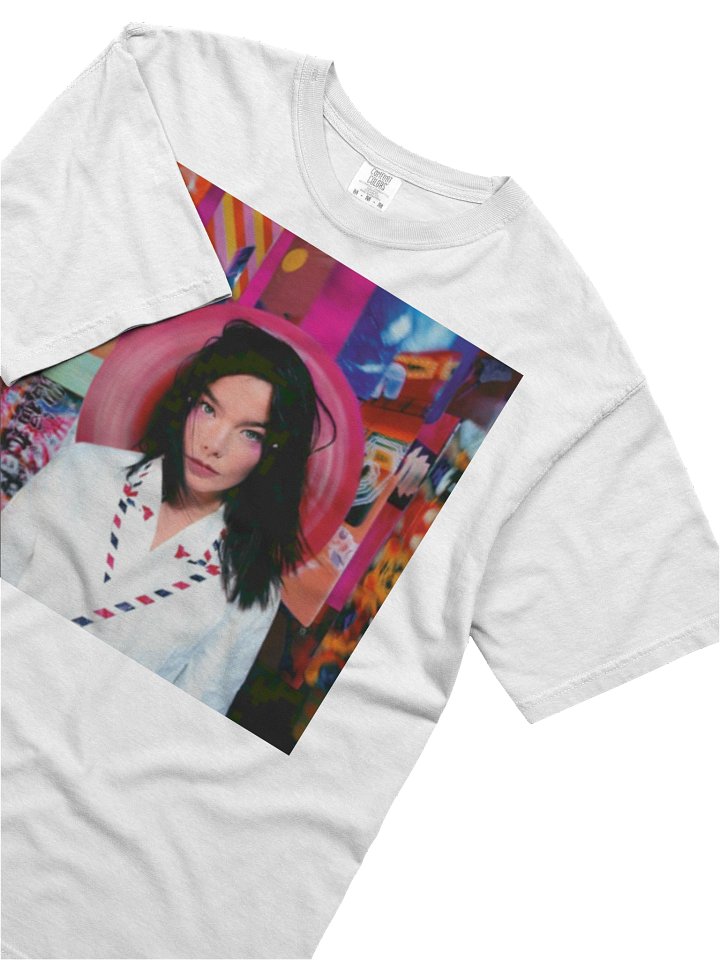 Anne Hathaway Björk Shirt product image (2)