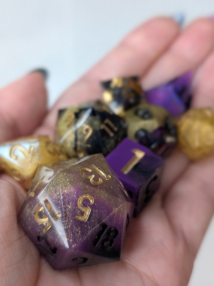 Jinu (Demon): KPop Demon Hunters 8-Piece Set product image (2)