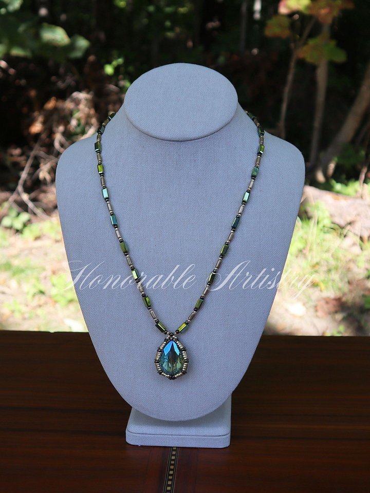Reversible Green Gold Iris Pendant Necklace product image (1)