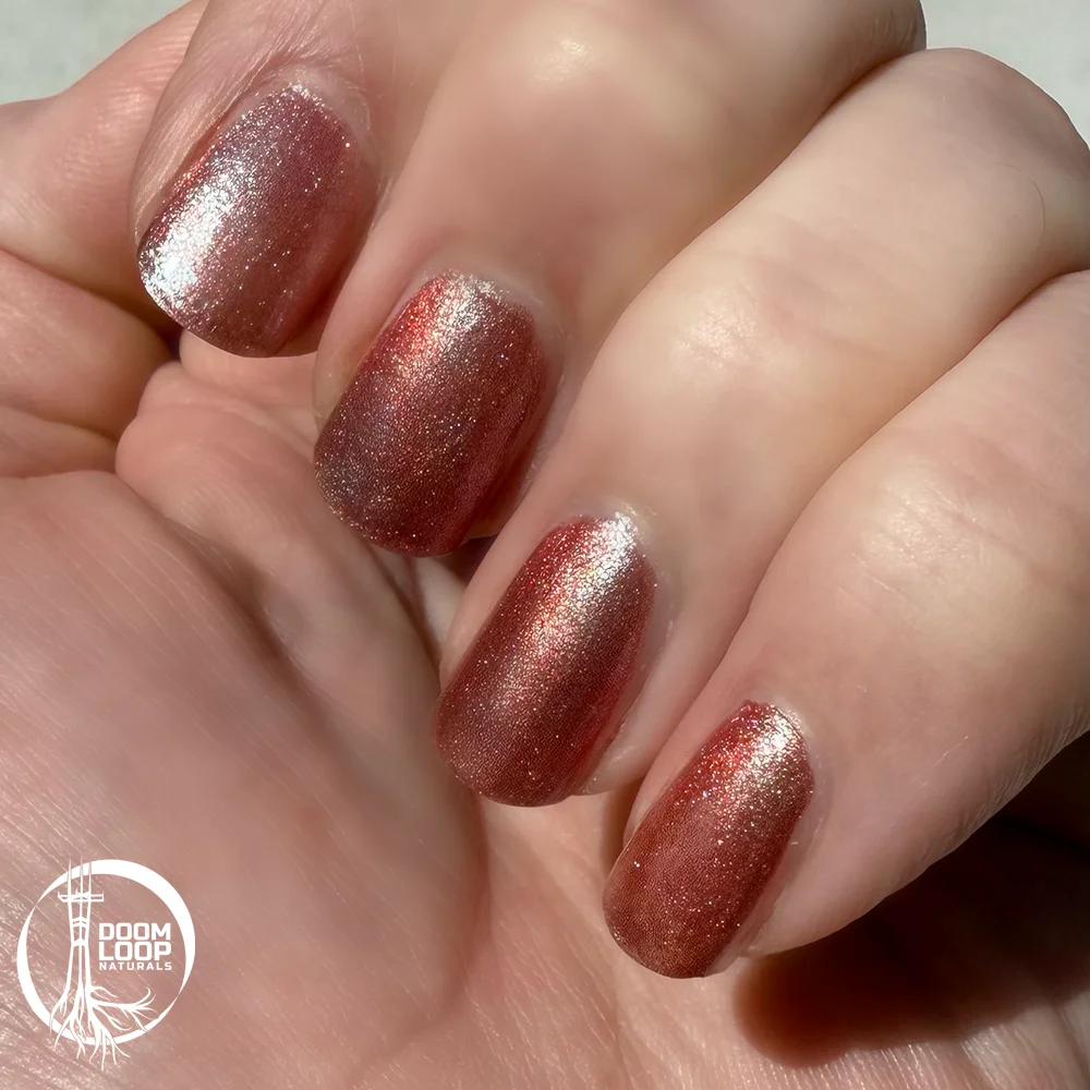 THE LAST SUMMERS - Magnetic Red and Frosted Ice Polish product image (8)