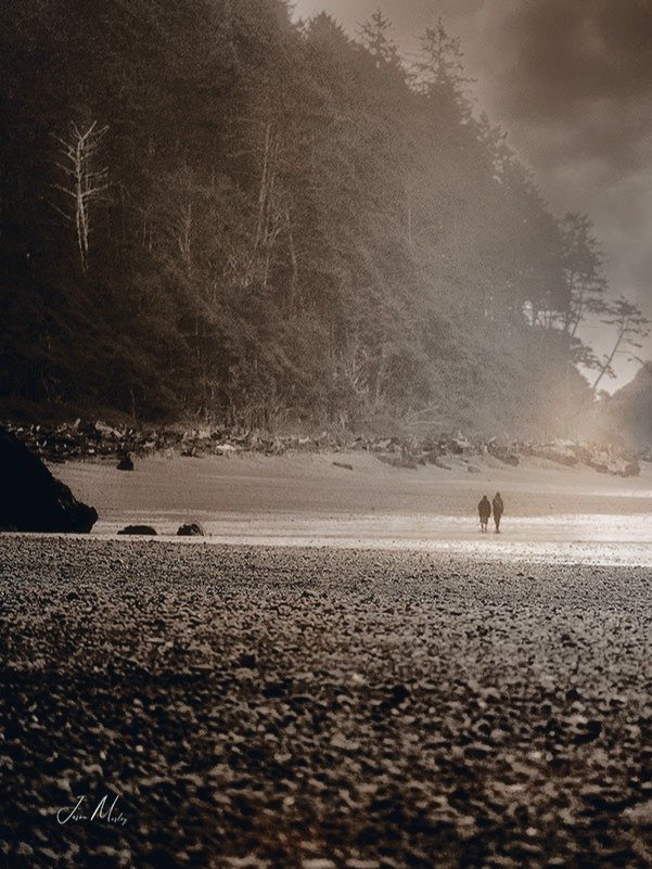 Ruby Beach (Black and white) product image (2)