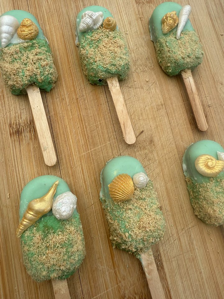 Beach-Themed Cakesicles product image (1)