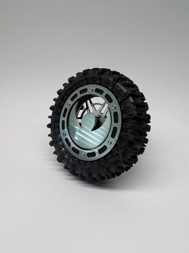 1.8" v2 Floater Wheels - *Brushed* "Supernova" wheel face with "Peep" floater product image (1)