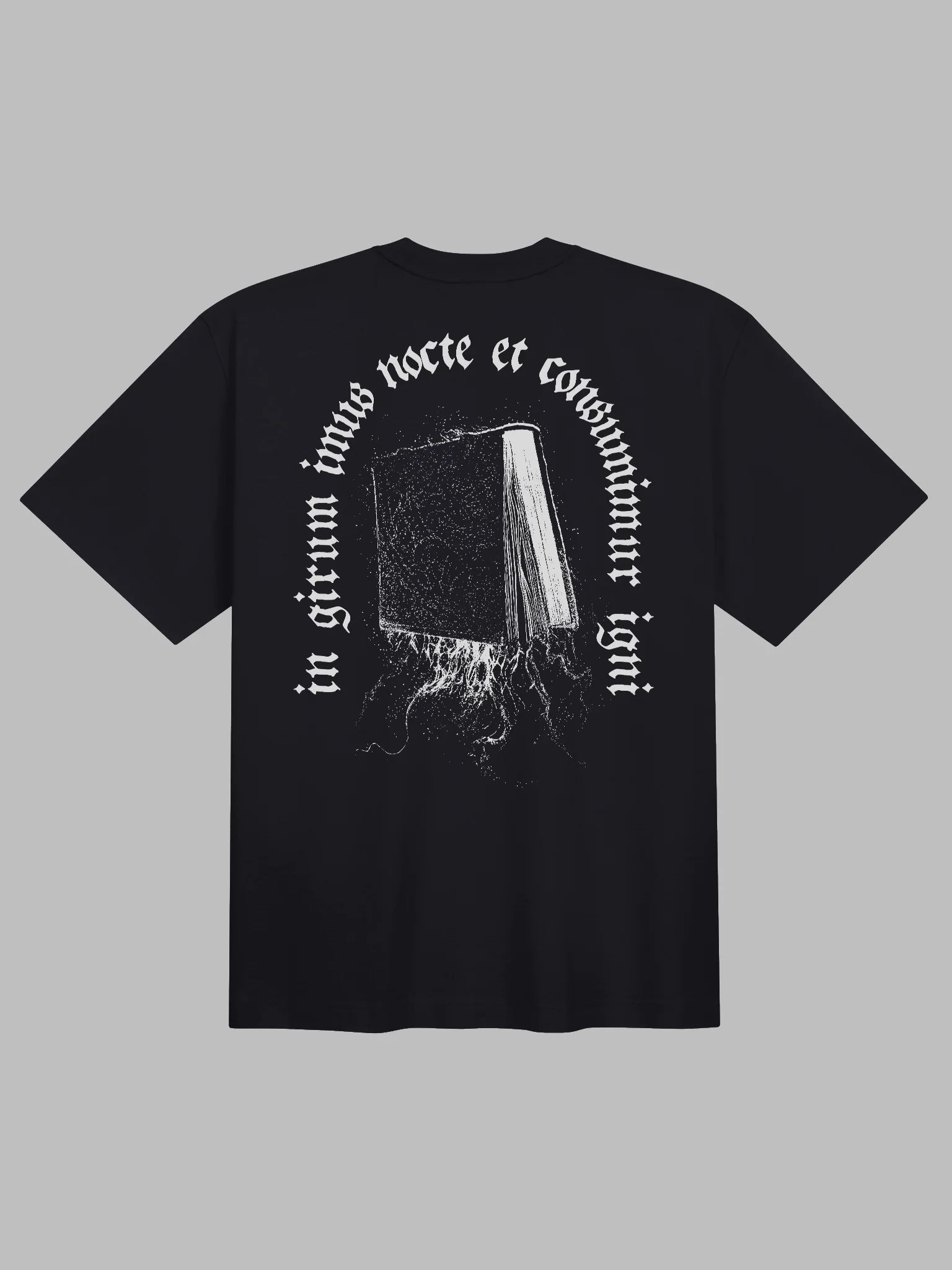 bookworm · tee product image (1)