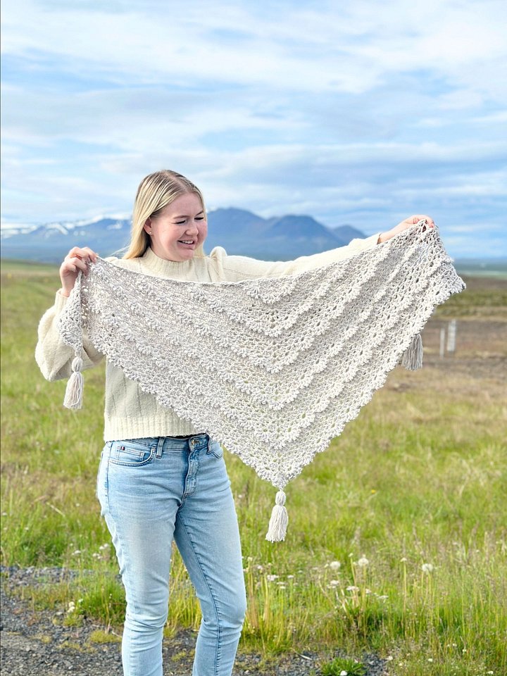 Izabela Shawl product image (1)