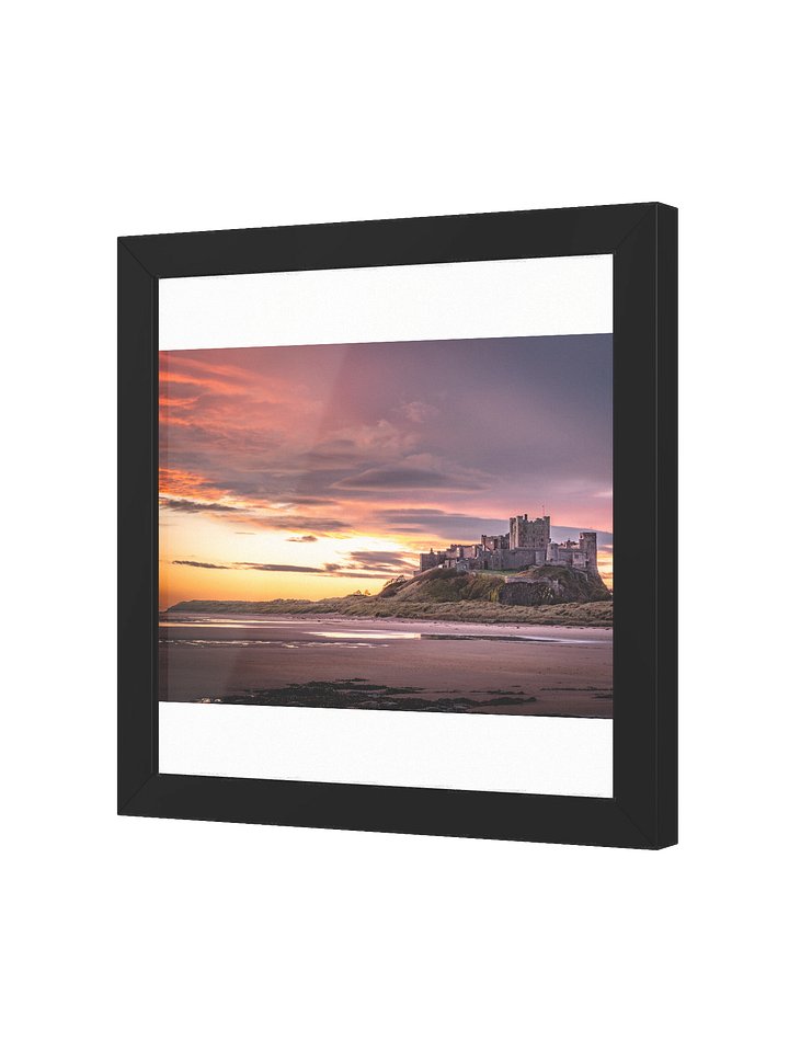 Bamburgh Castle ar Sunrise product image (10)