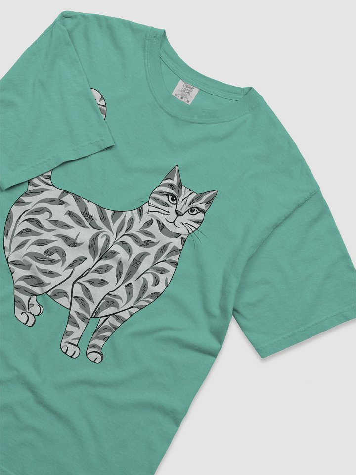 Leafy Feline Comfort Tee product image (2)