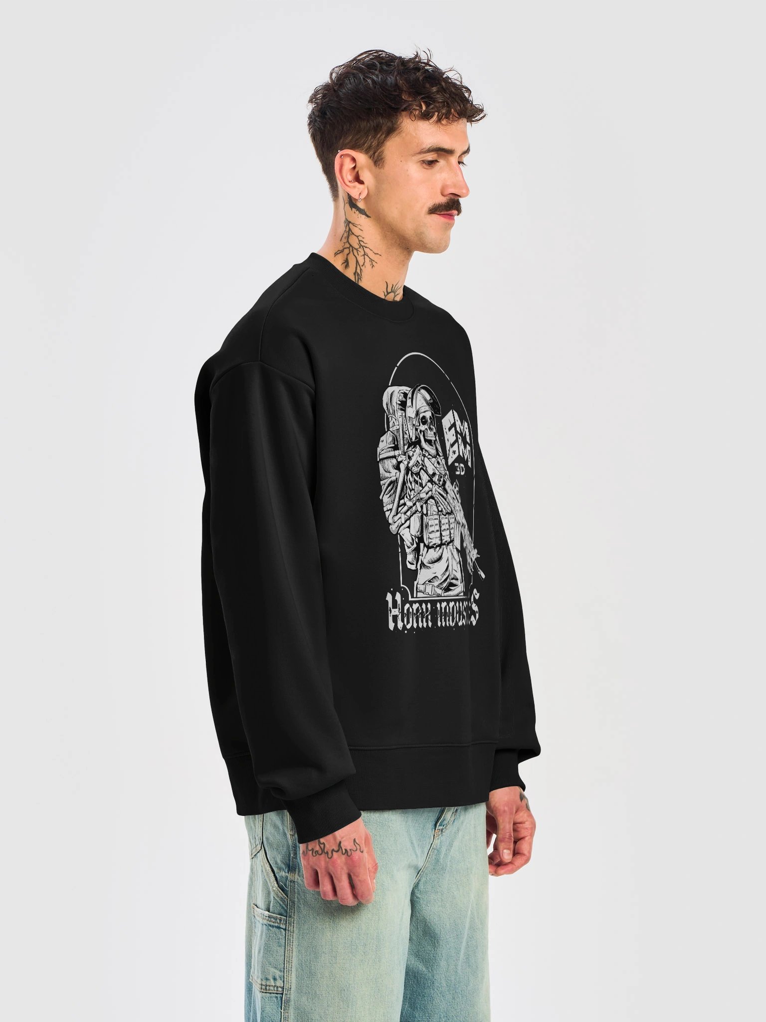 Giga Horker Crew product image (22)