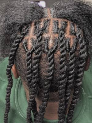 Perfect who wants to be my next client link in bio #KariemasSalonSuites #DecaturStylist #AtlantaHair #twist 