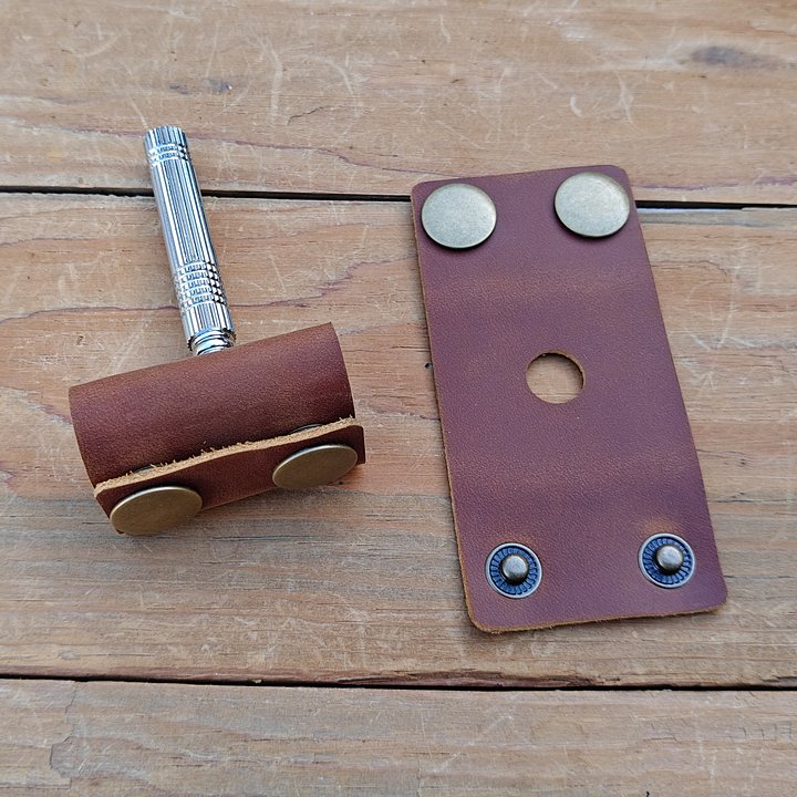 MEEBOY 2 PCS Handmade leather Double Satety Edge Razor Head Protective Sheath For men product image (1)